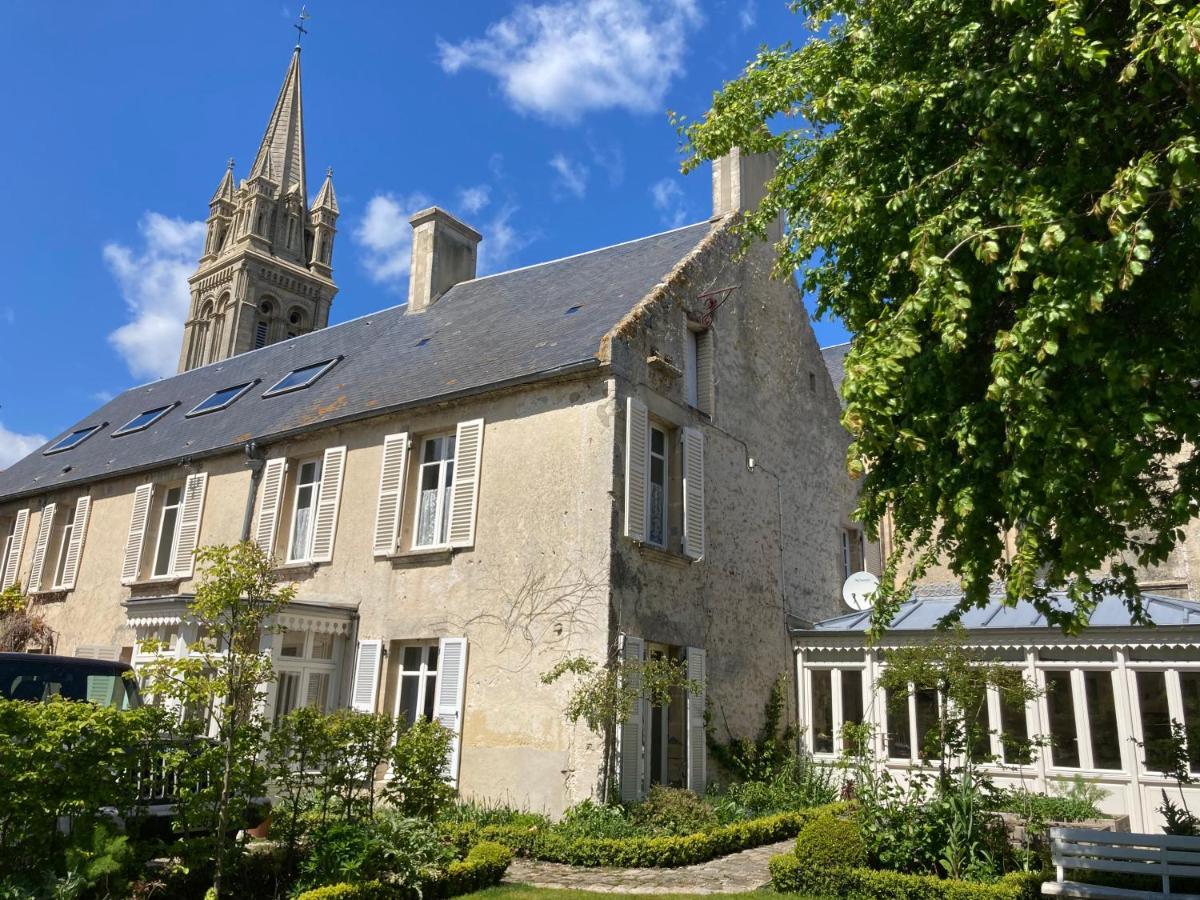 Le Clos De L'Eglise Arromanches-les-Bains Exteriör bild